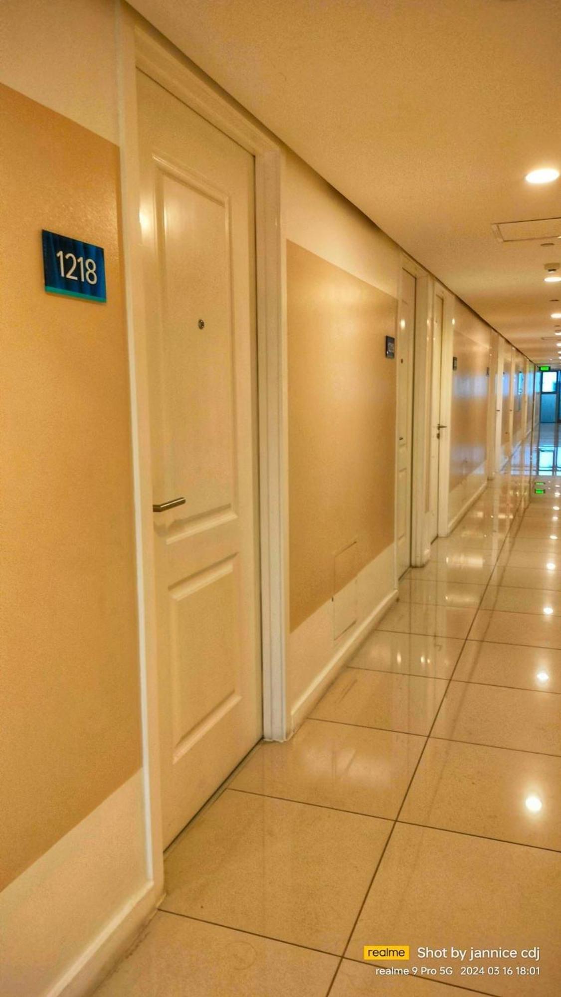 Aparthotel The Aces Crib At Azure North Pampanga Exterior foto